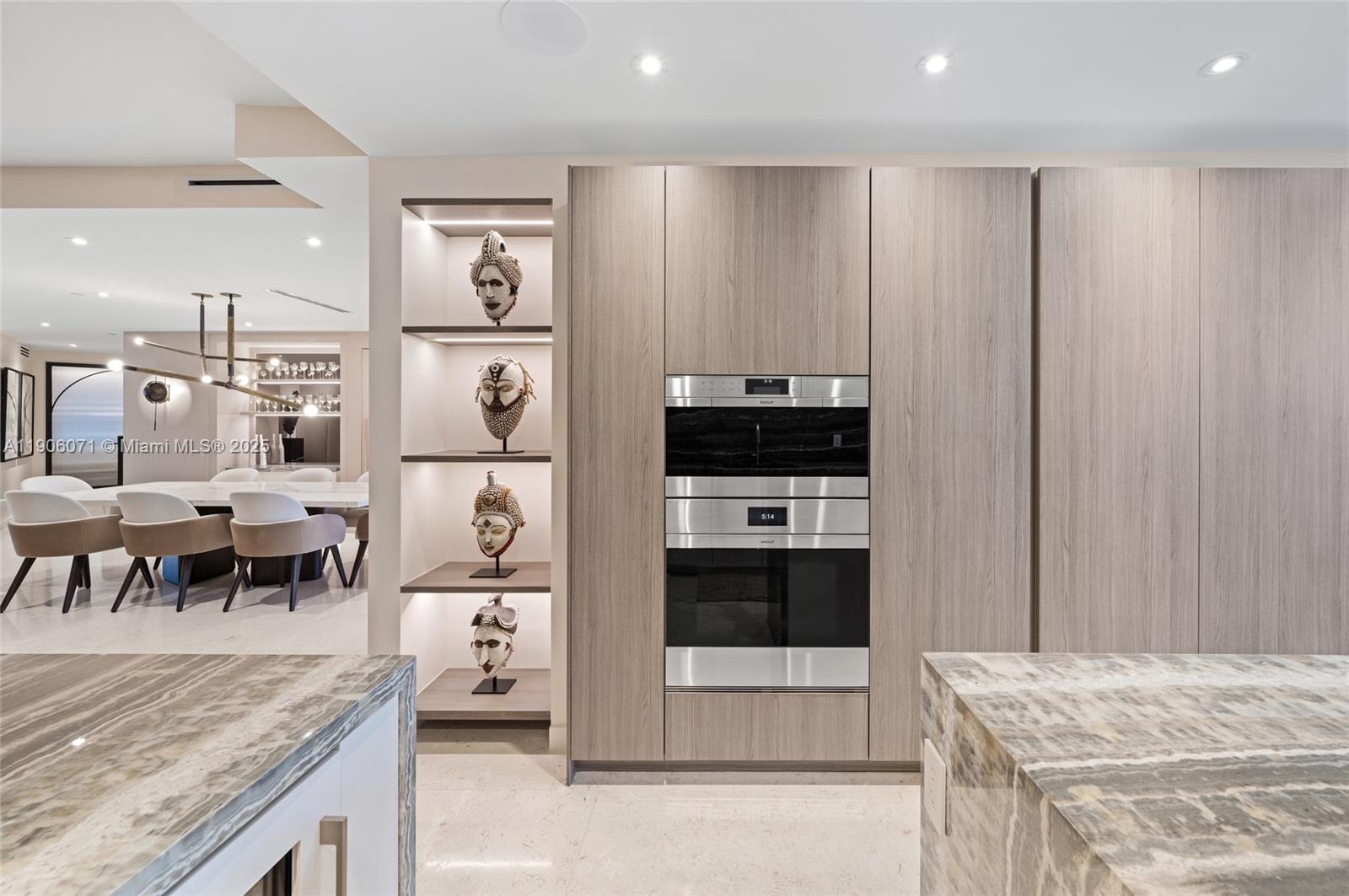 Photo of 19955 38th Ct  #704, Aventura, Florida, 33180 - 