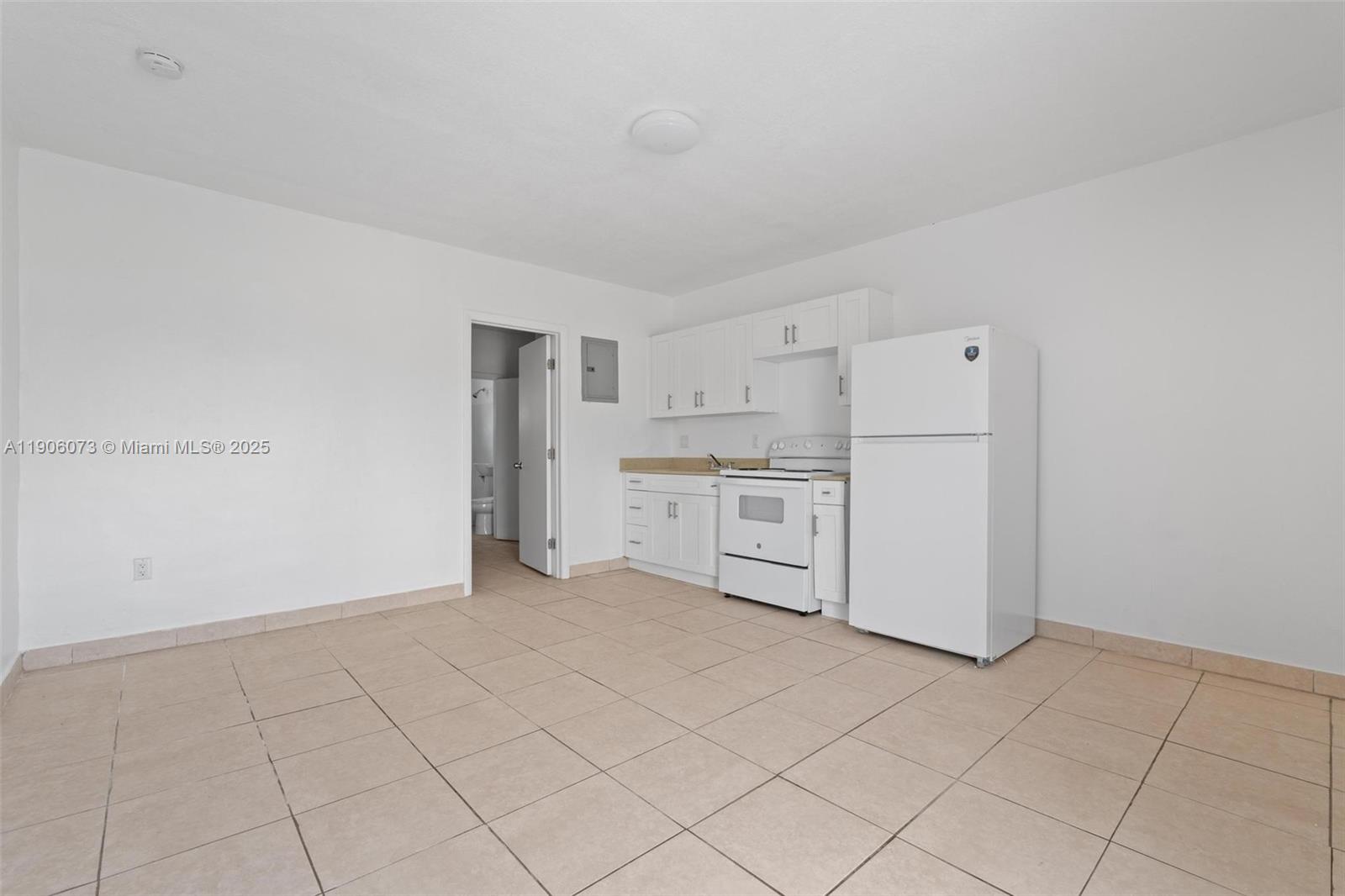 Подробнее / кв.футов $ 2025-10-31 0 Фото