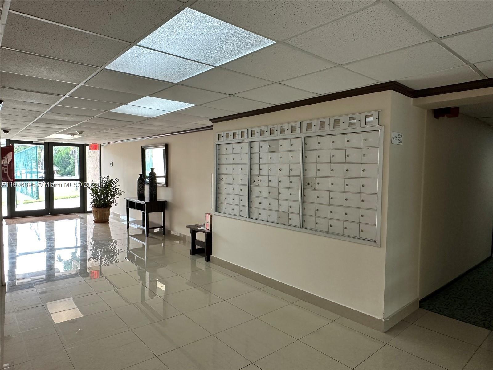 Photo of 2001 Atlantic Shores Blvd #220, Hallandale Beach, Florida, 33009 -