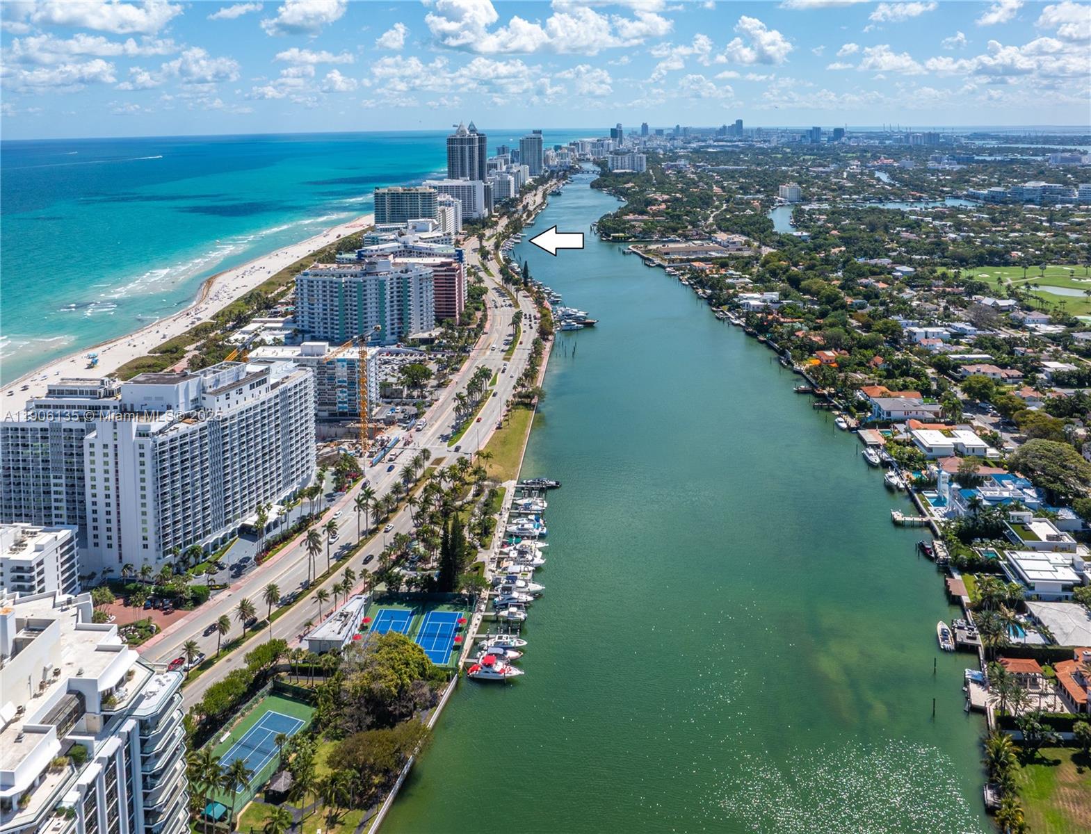   /   sq. ft. $ 2025-10-31 0 foto