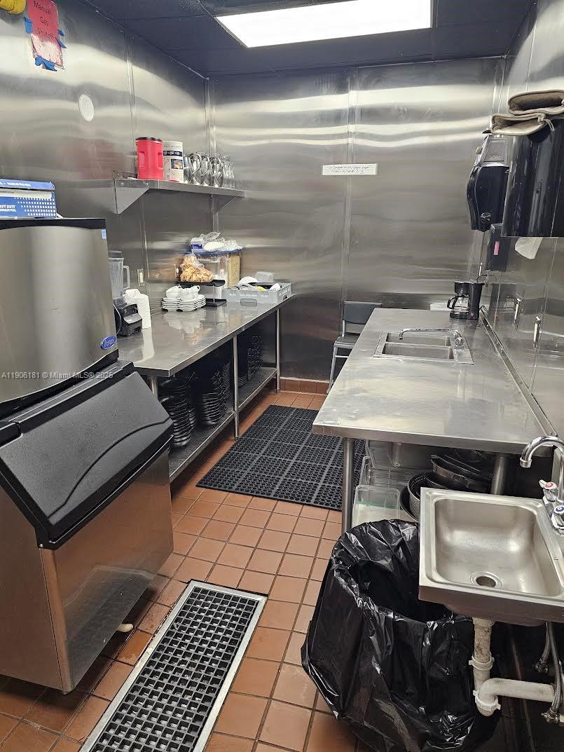   /   sq. ft. $ 2026-02-03 0 foto