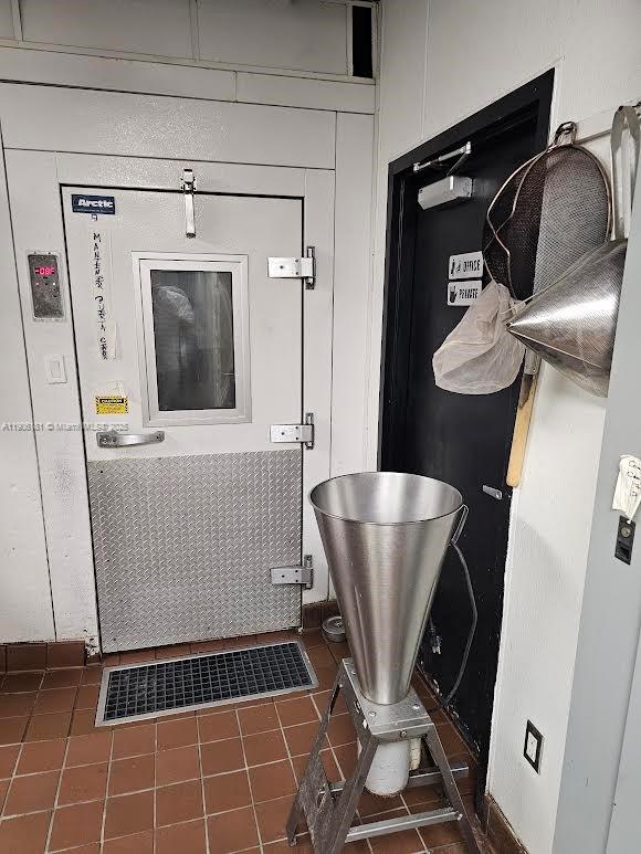   /   sq. ft. $ 2026-02-03 0 foto