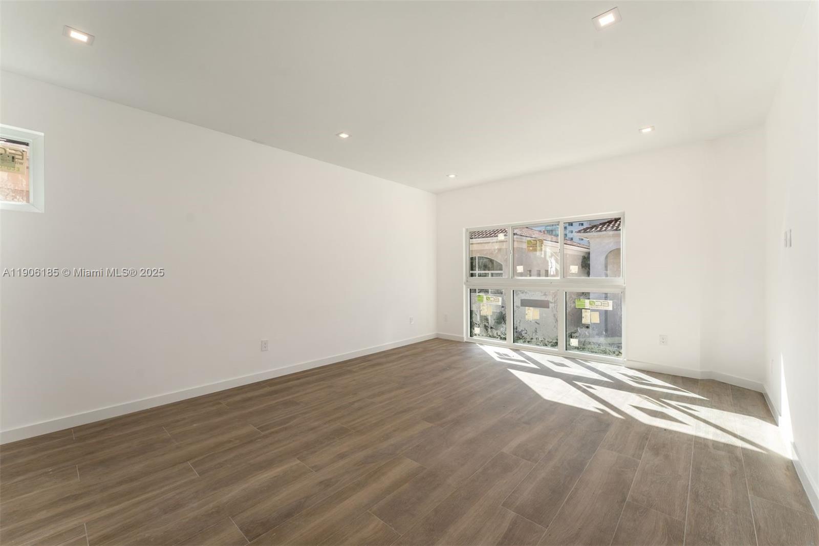 Photo of 3944 194th Trl (3944), Sunny Isles Beach, Florida, 33160 -