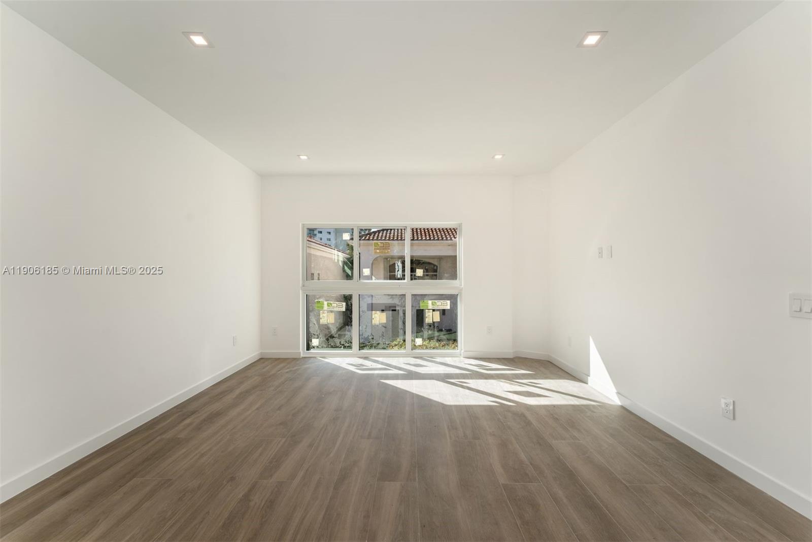 Photo of 3944 194th Trl (3944), Sunny Isles Beach, Florida, 33160 -