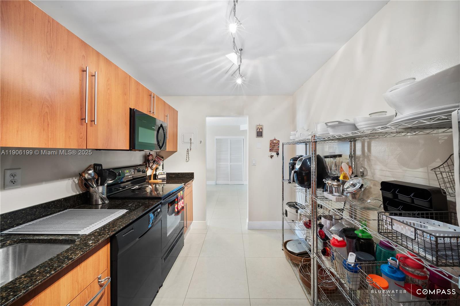 Photo of 3000 Ocean Dr  #520, Hollywood, Florida, 33019 -