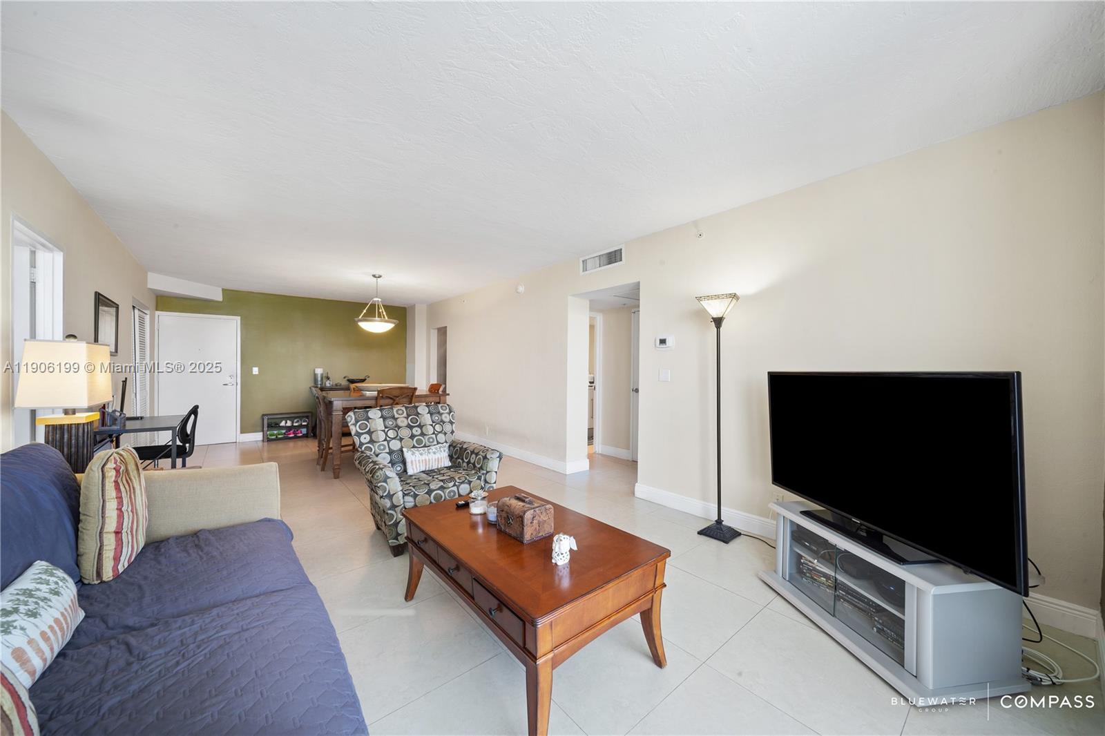 Photo of 3000 Ocean Dr  #520, Hollywood, Florida, 33019 -