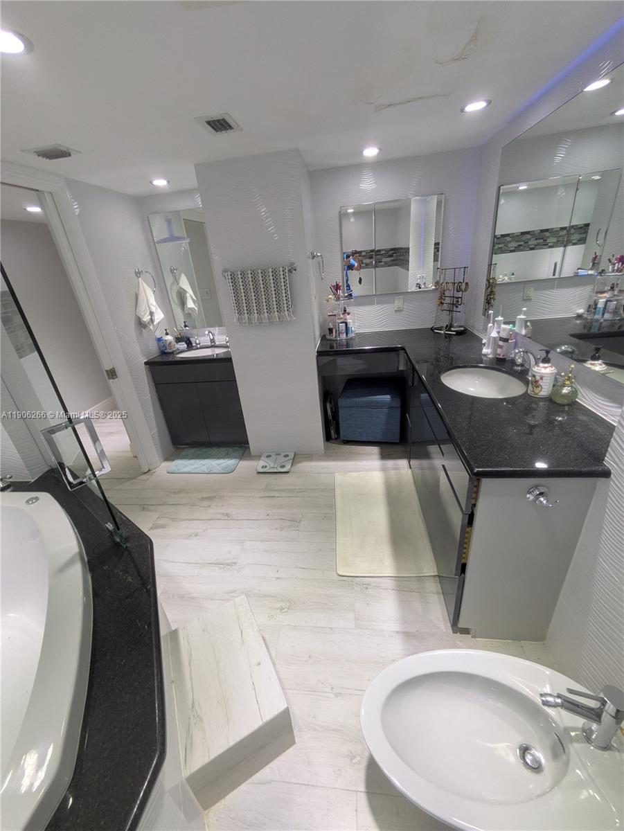 Photo of 300 Three Islands Blvd  #PH3A, Hallandale Beach, Florida, 33009 - 