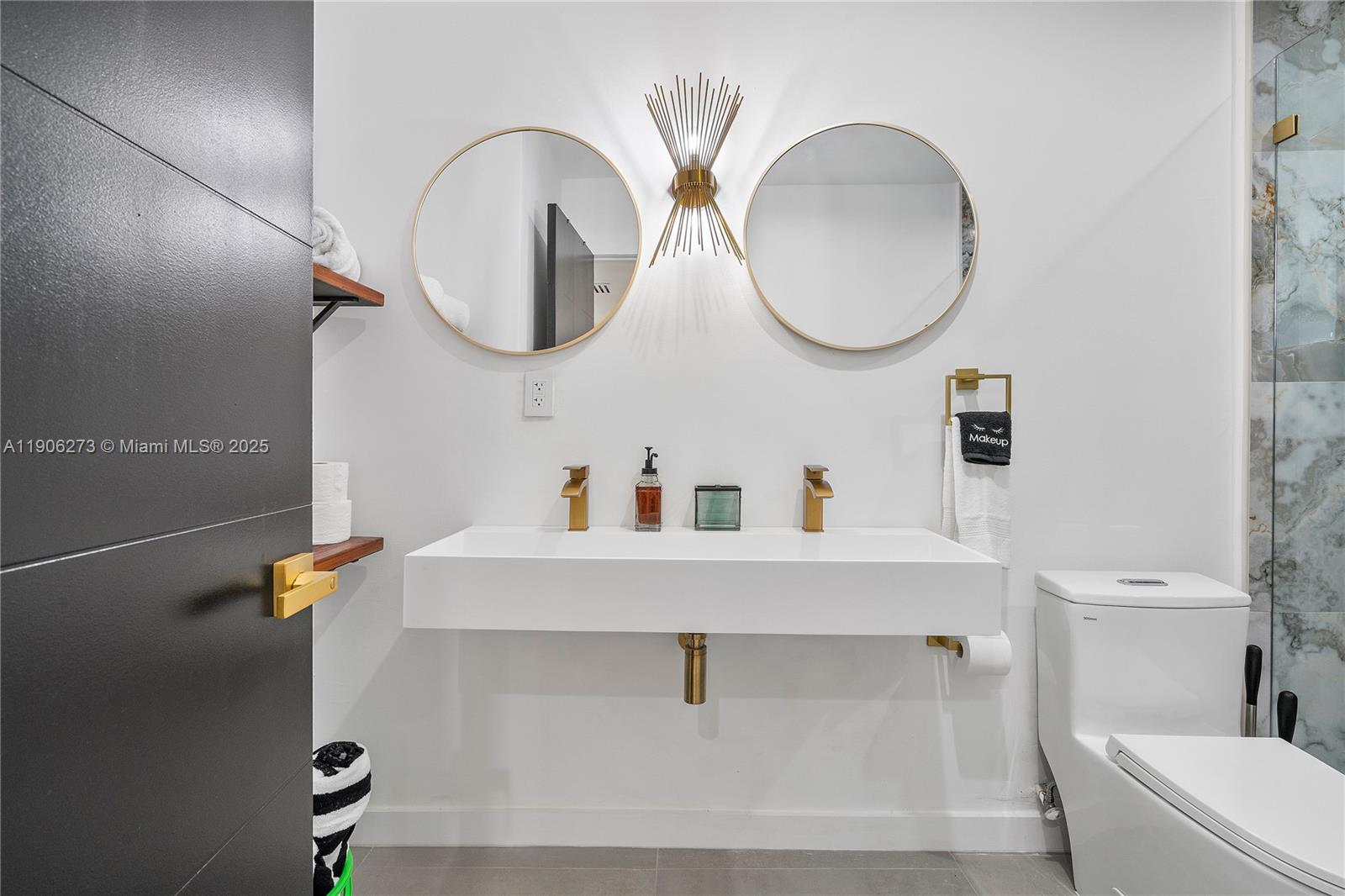   /  1600 sq. ft. $ 2025-10-31 0 Photo