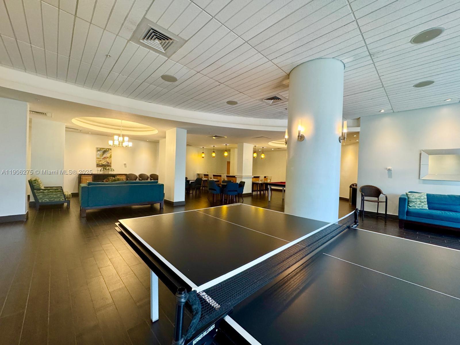 Photo of 3901 Ocean Dr  #5A, Hollywood, Florida, 33019 - 