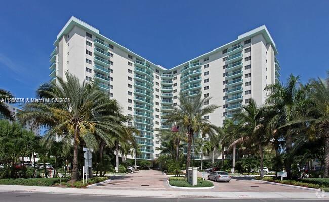 Photo of 3901 Ocean Dr  #5A, Hollywood, Florida, 33019 - 