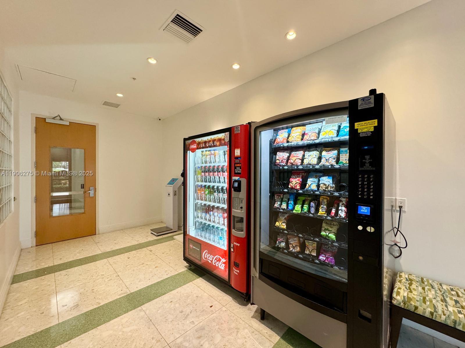 Photo of 3901 Ocean Dr  #5A, Hollywood, Florida, 33019 - 