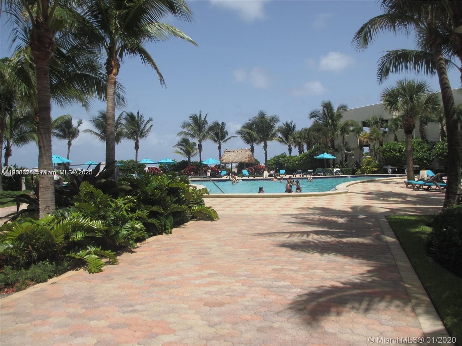 Photo of 3901 Ocean Dr  #5A, Hollywood, Florida, 33019 - 