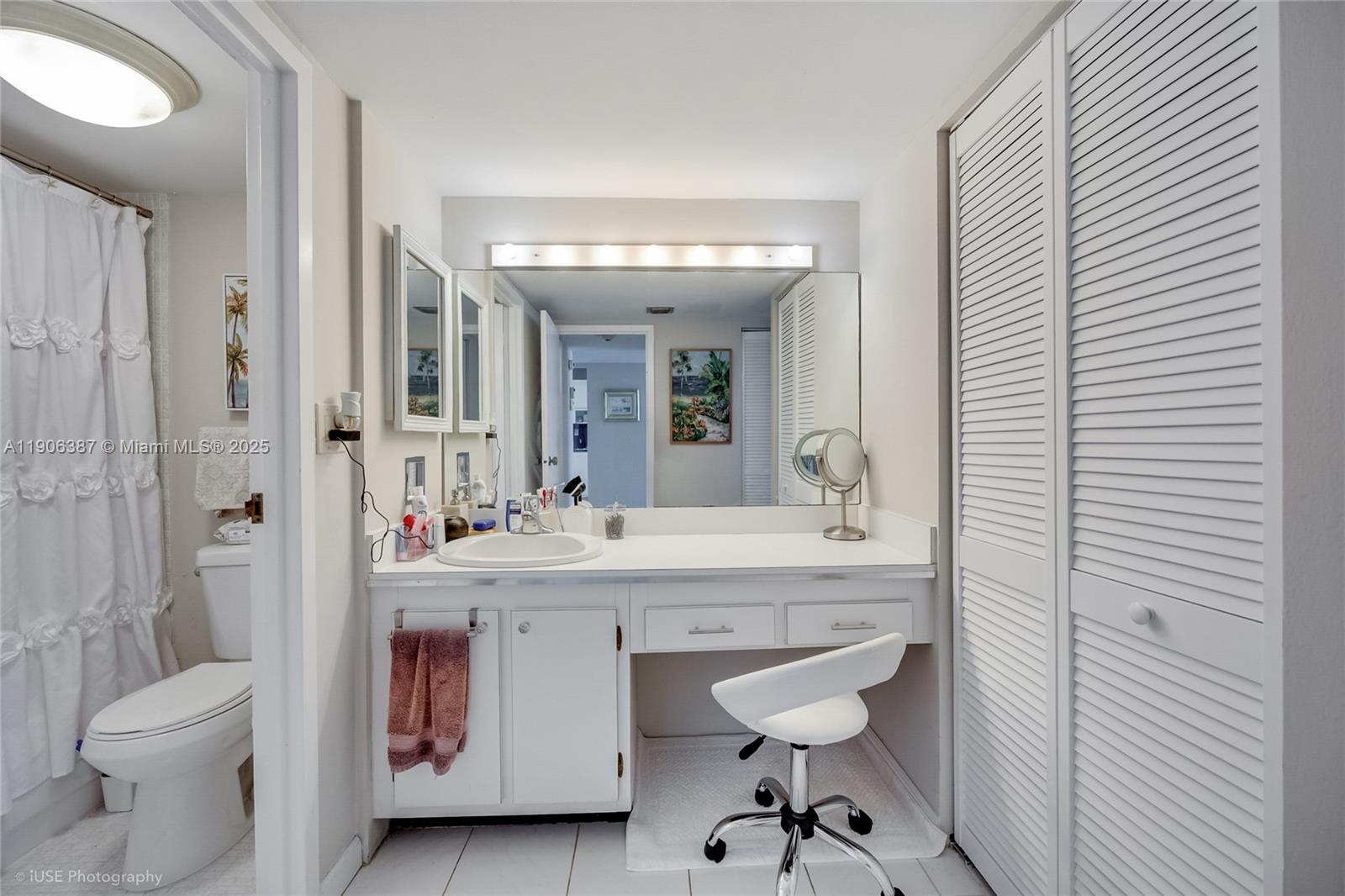 2102 1 / 2 991 sq. ft. $ 2025-11-01 0 Photo