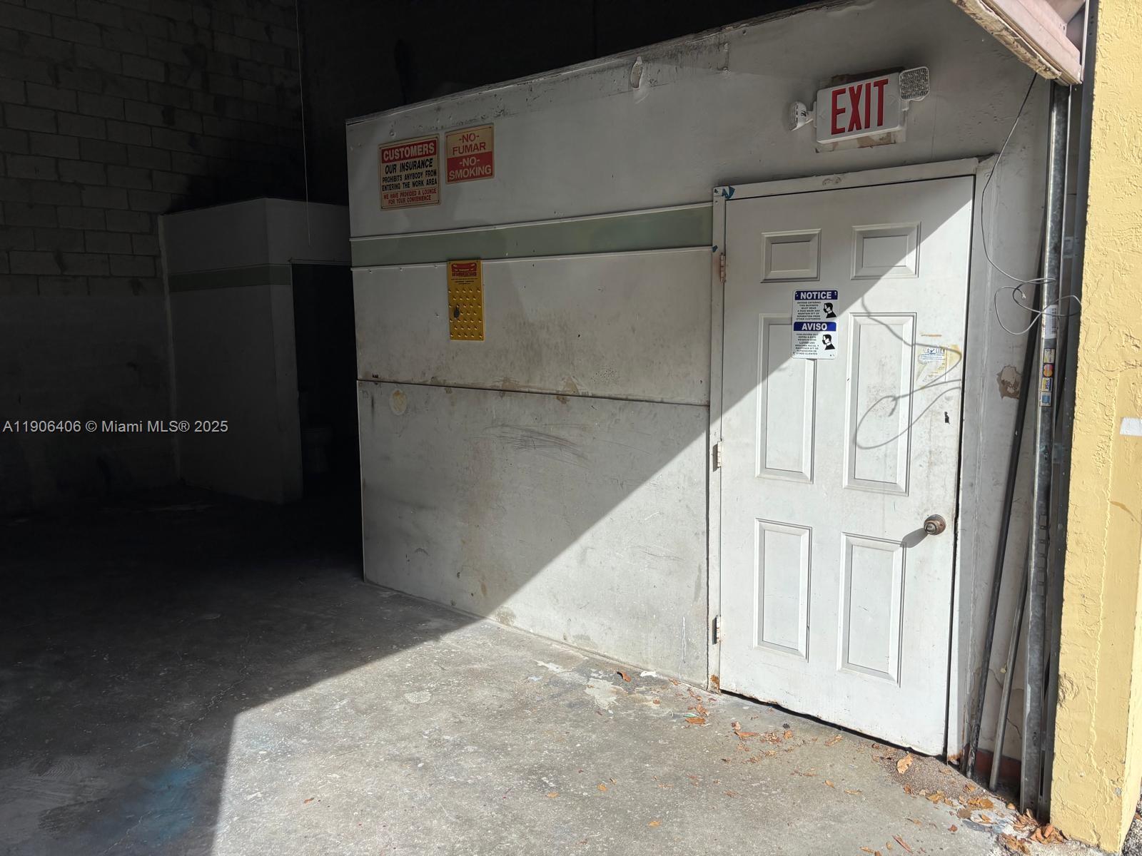 Ver detalles / sq. ft. $ 2025-11-01 0 foto