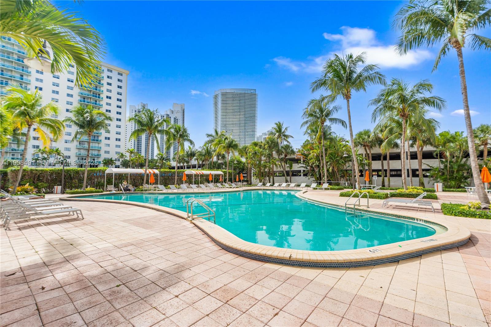 Photo of 19370 Collins Ave  #816, Sunny Isles Beach, Florida, 33160 - 