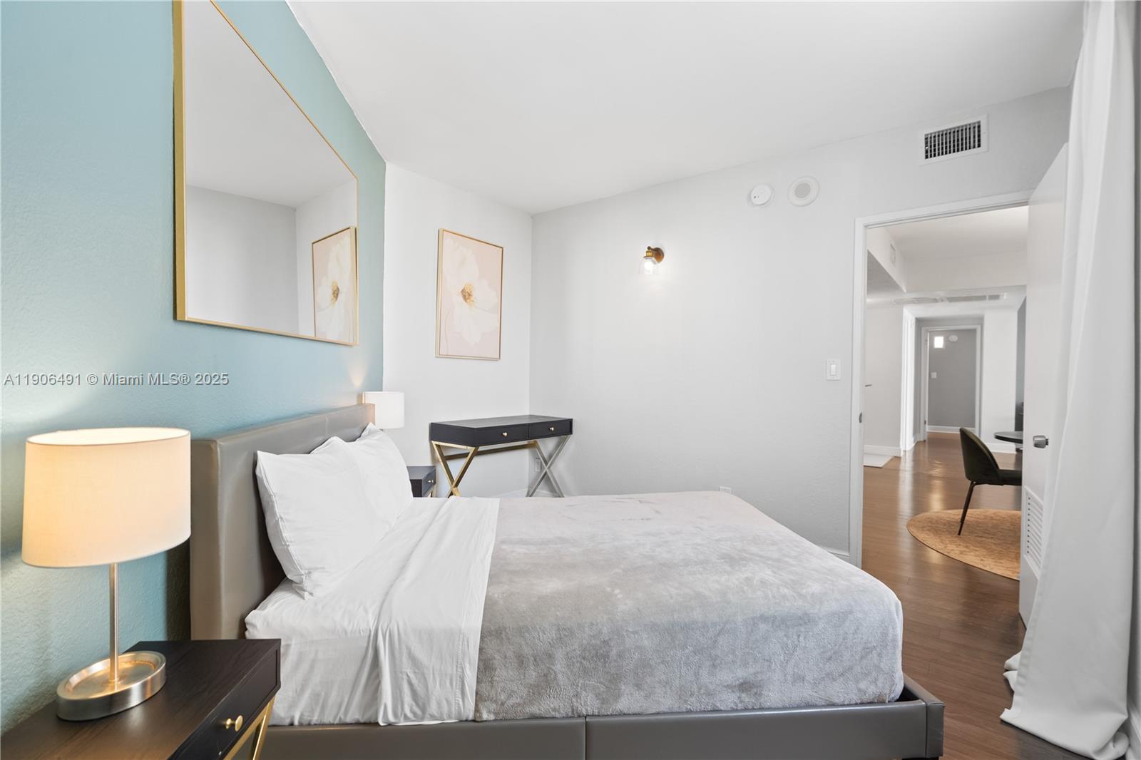 Photo of 19370 Collins Ave  #816, Sunny Isles Beach, Florida, 33160 - 