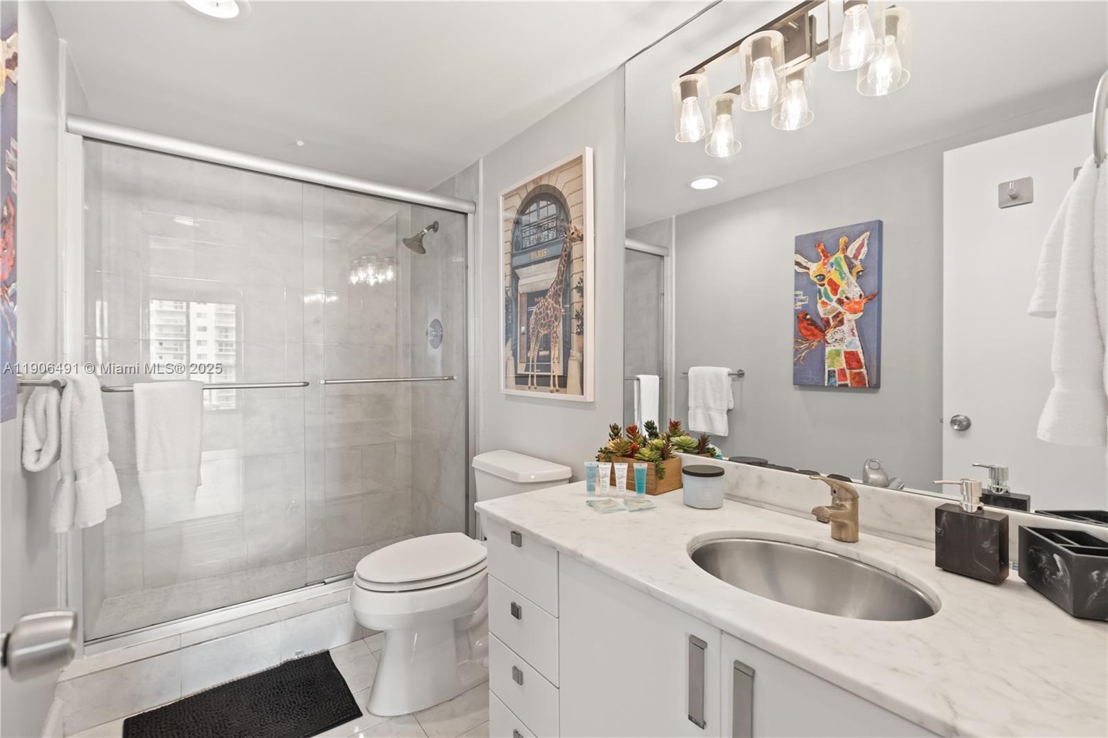 Photo of 19370 Collins Ave  #816, Sunny Isles Beach, Florida, 33160 - 