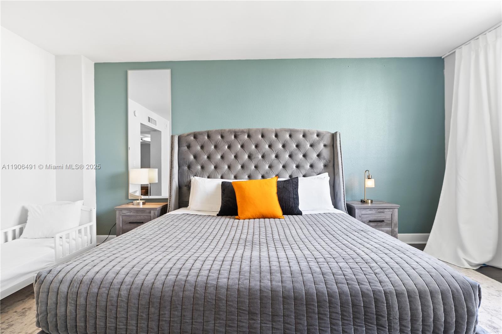 Photo of 19370 Collins Ave  #816, Sunny Isles Beach, Florida, 33160 - 