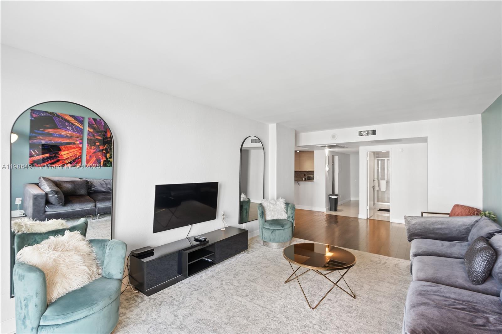 Photo of 19370 Collins Ave  #816, Sunny Isles Beach, Florida, 33160 - 