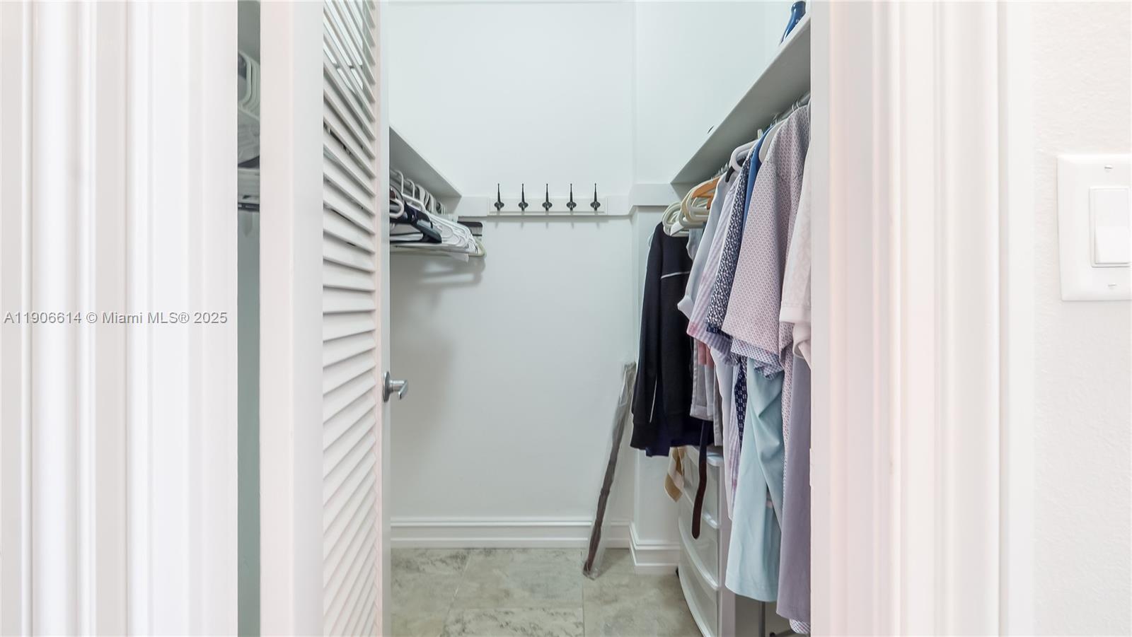 Photo of 3000 Ocean Dr #420, Hollywood, Florida, 33019 -