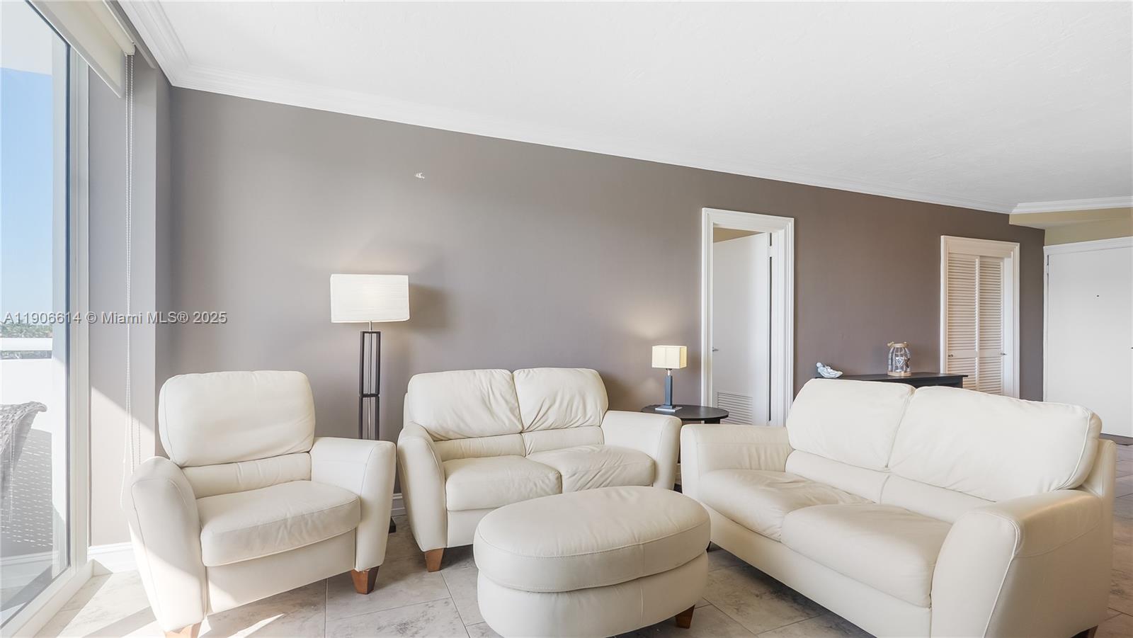 Photo of 3000 Ocean Dr #420, Hollywood, Florida, 33019 -