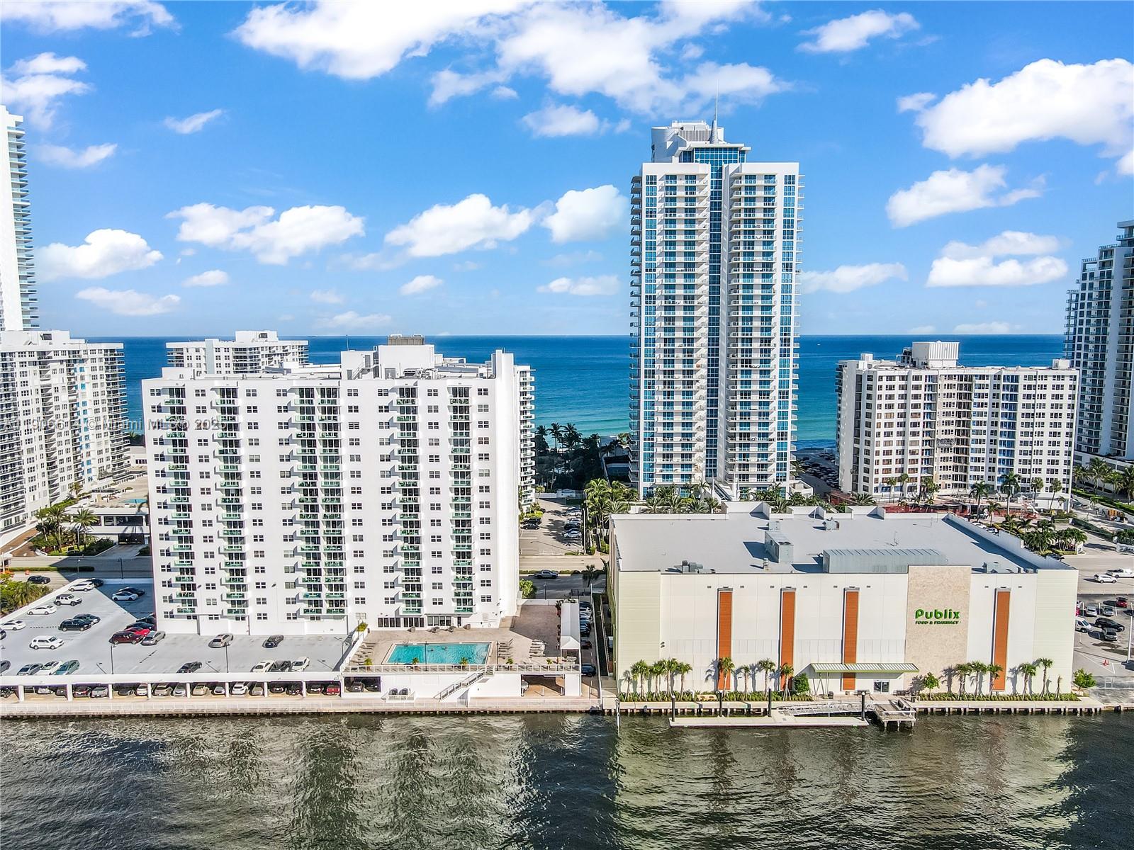 Photo of 3000 Ocean Dr #420, Hollywood, Florida, 33019 -