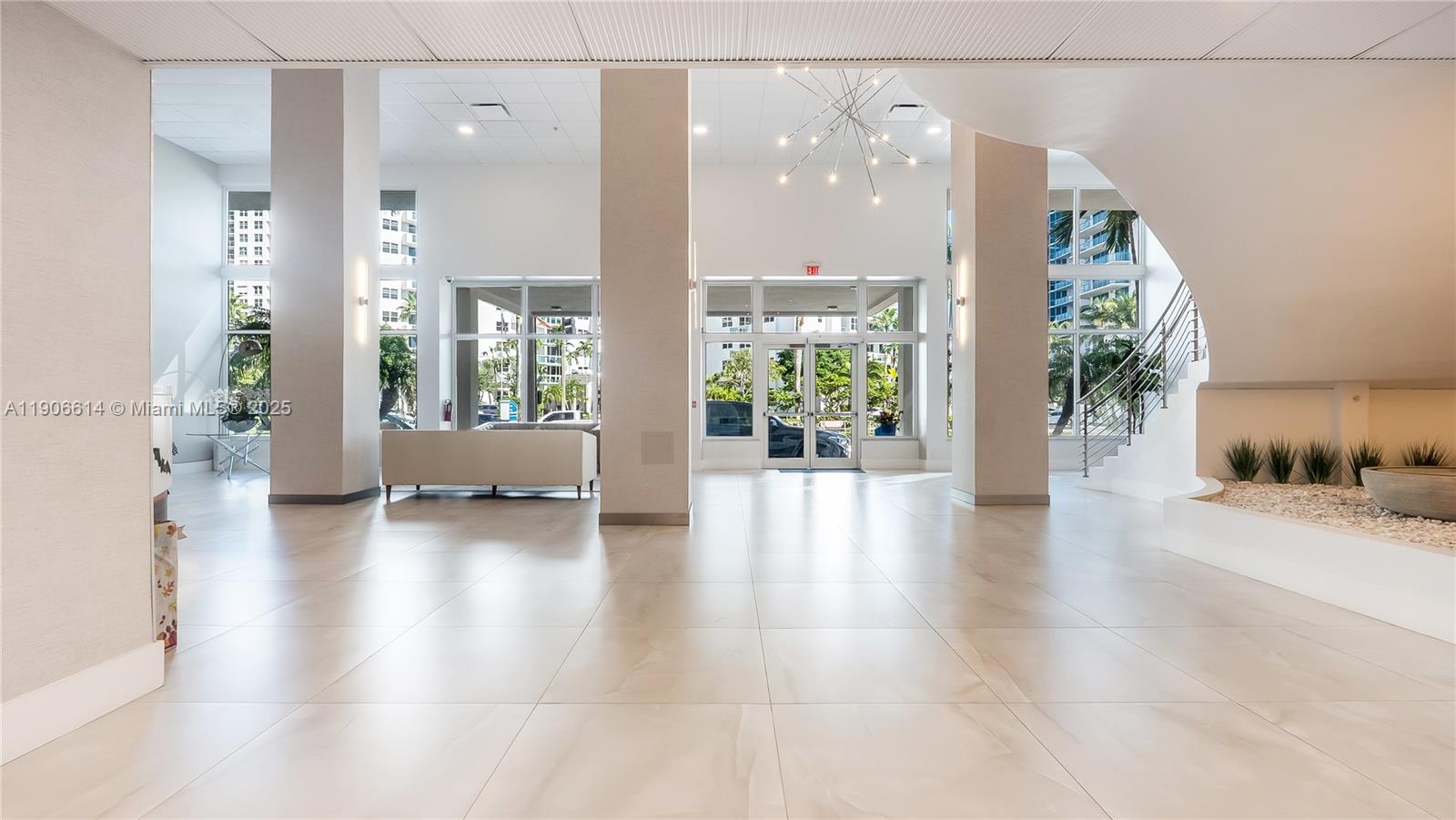 Photo of 3000 Ocean Dr #420, Hollywood, Florida, 33019 -