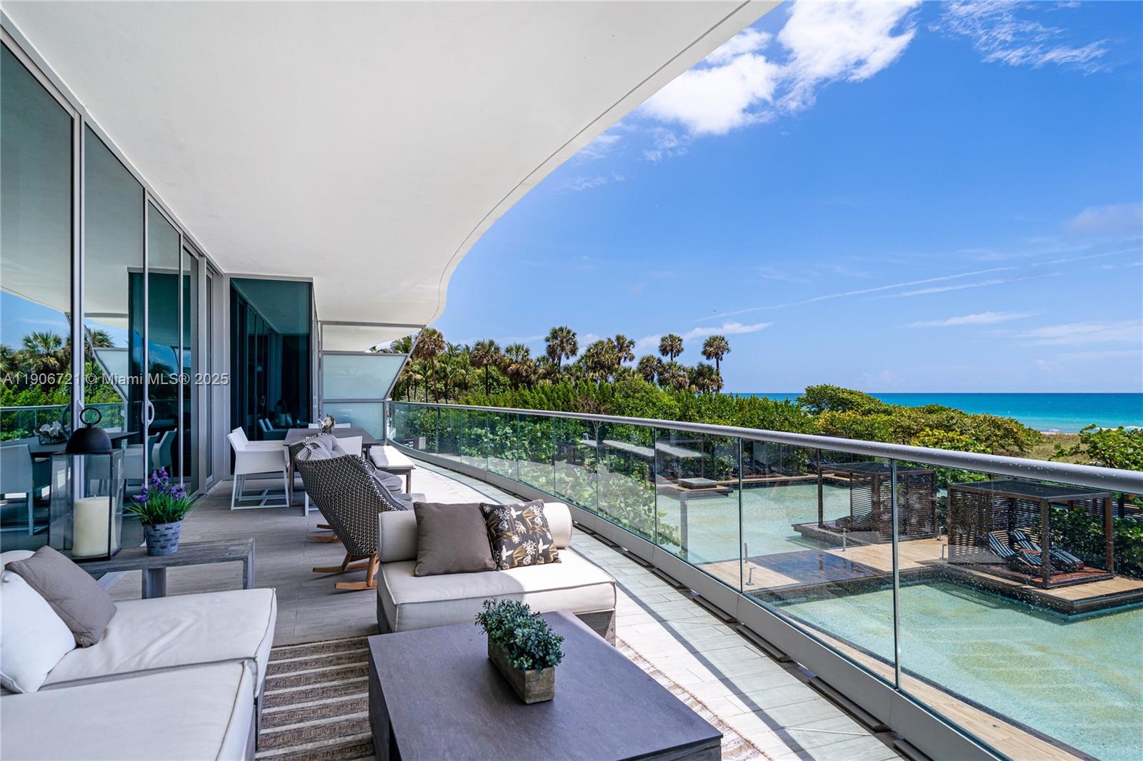 205 4 / 5 3752 sq. ft. $ 2025-11-02 0 Photo