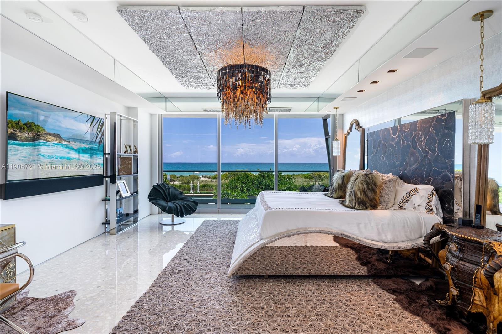 205 4 / 5 3752 sq. ft. $ 2025-11-02 0 Photo