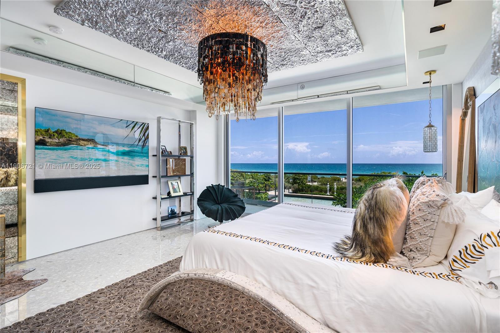 205 4 / 5 3752 sq. ft. $ 2025-11-02 0 Photo