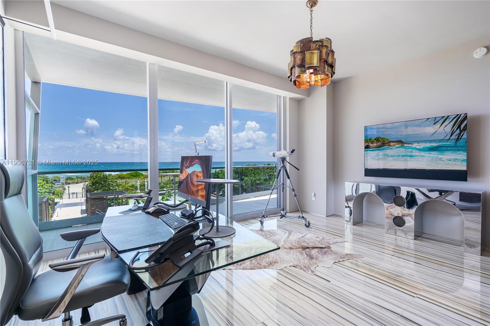 205 4 / 5 3752 sq. ft. $ 2025-11-02 0 Photo