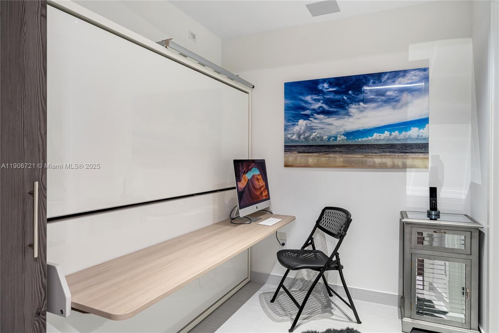 205 4 / 5 3752 sq. ft. $ 2025-11-02 0 Photo