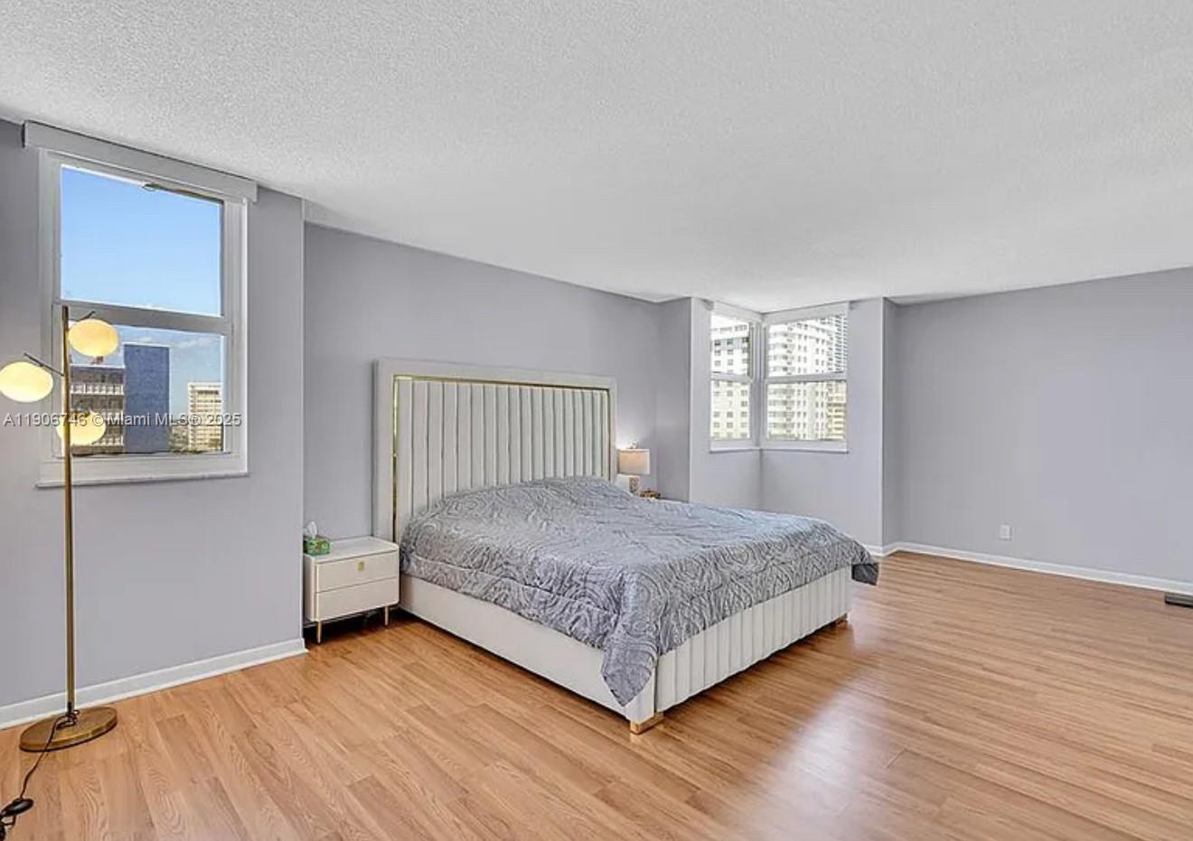 Photo of 1880 Ocean Dr #704, Hallandale Beach, Florida, 33009 -