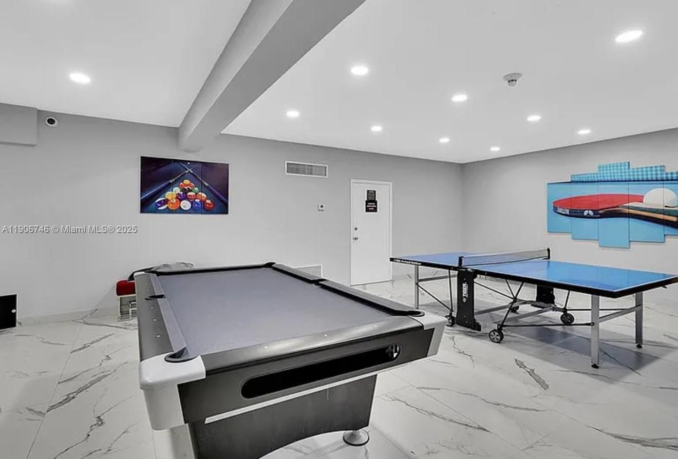 Photo of 1880 Ocean Dr #704, Hallandale Beach, Florida, 33009 -