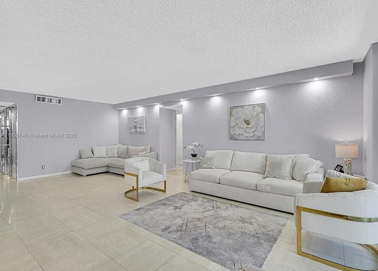 Photo of 1880 Ocean Dr #704, Hallandale Beach, Florida, 33009 -