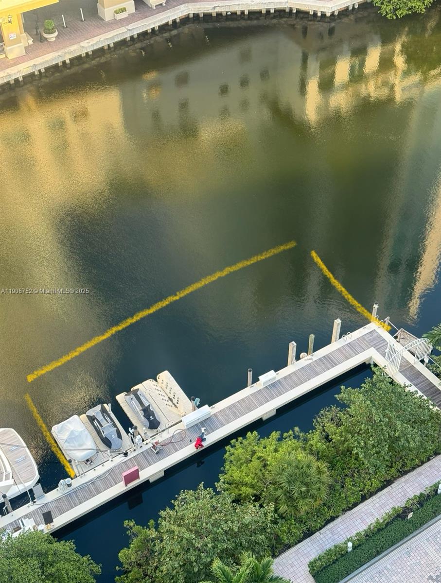   /   sq. ft. $ 2025-11-02 0 Photo