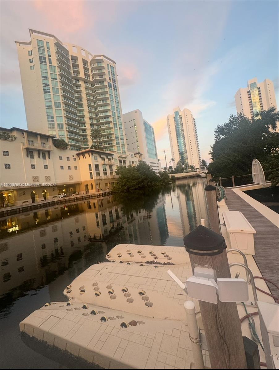   /   sq. ft. $ 2025-11-02 0 Photo