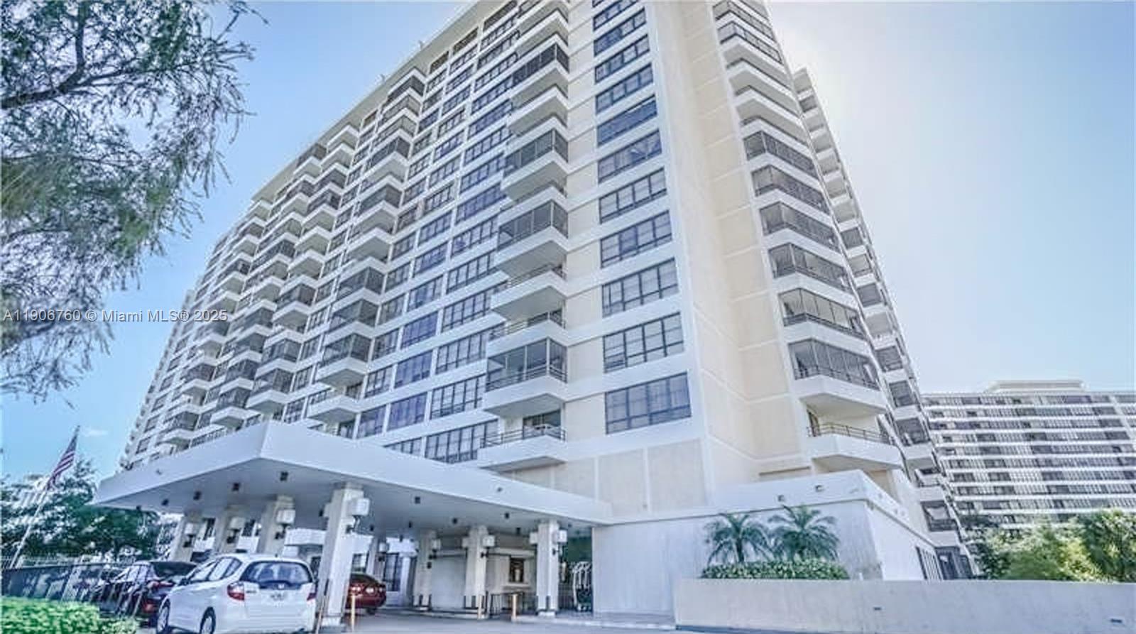 Photo of 2500 Parkview Dr #2004, Hallandale Beach, Florida, 33009 -