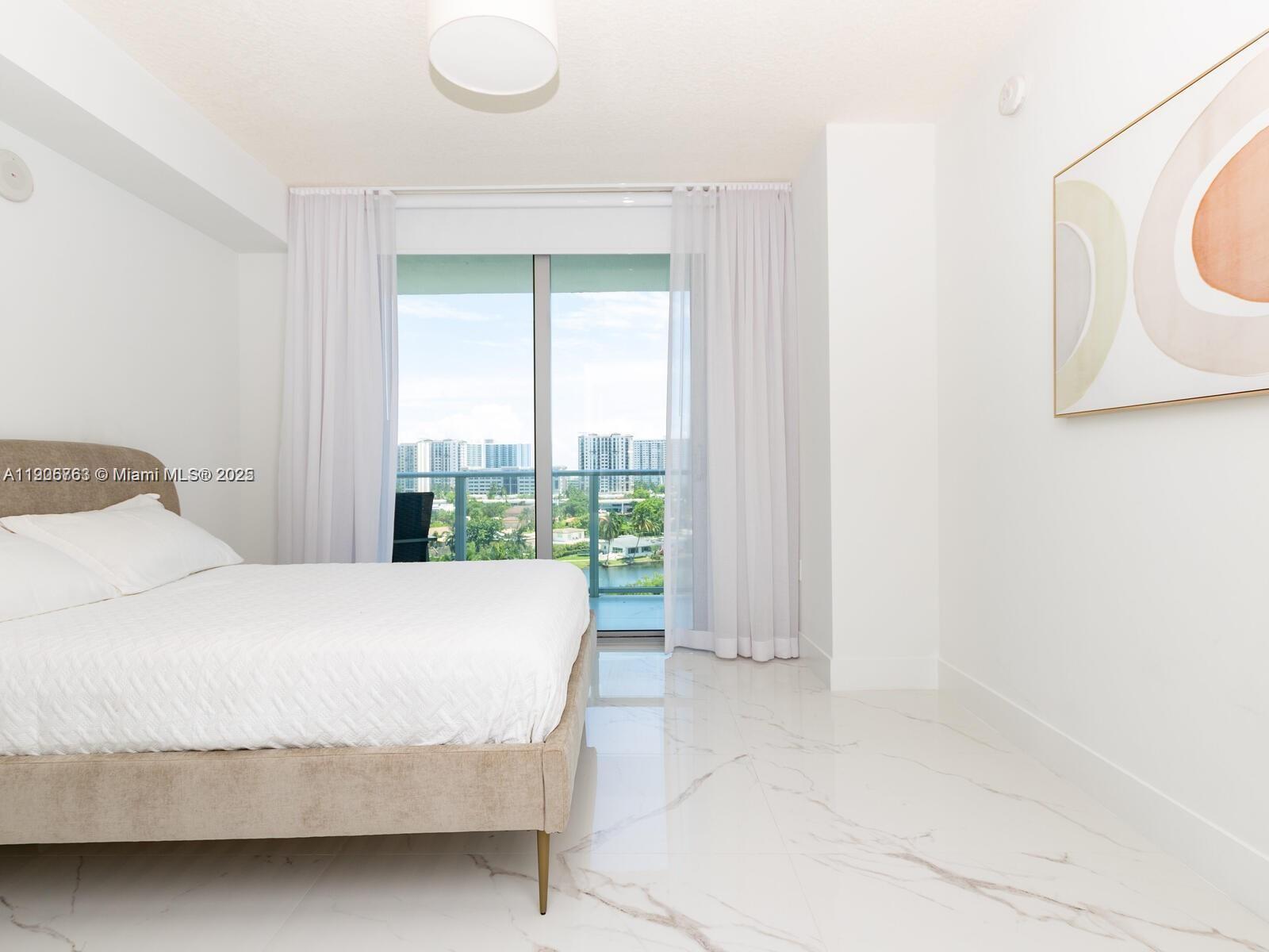 See details 5-708 3 / 4 1892 sq. ft. $ 2025-11-02 0 Photo