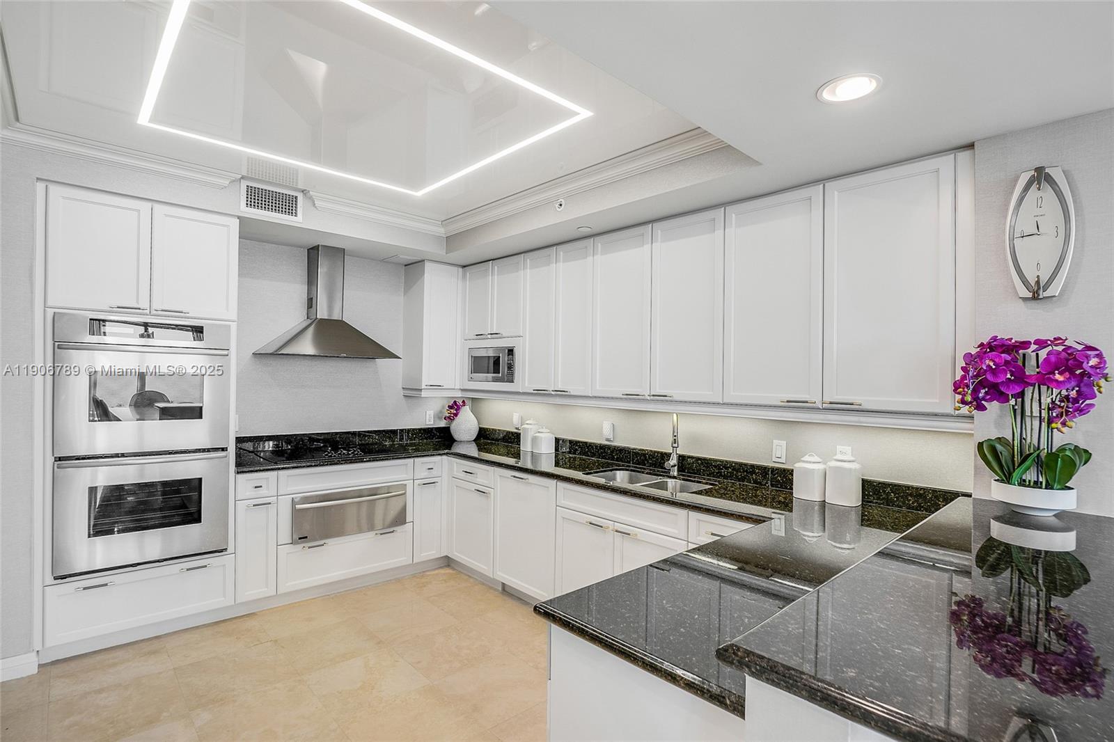 Photo of 20201 Country Club Dr #1903, Aventura, Florida, 33180 -