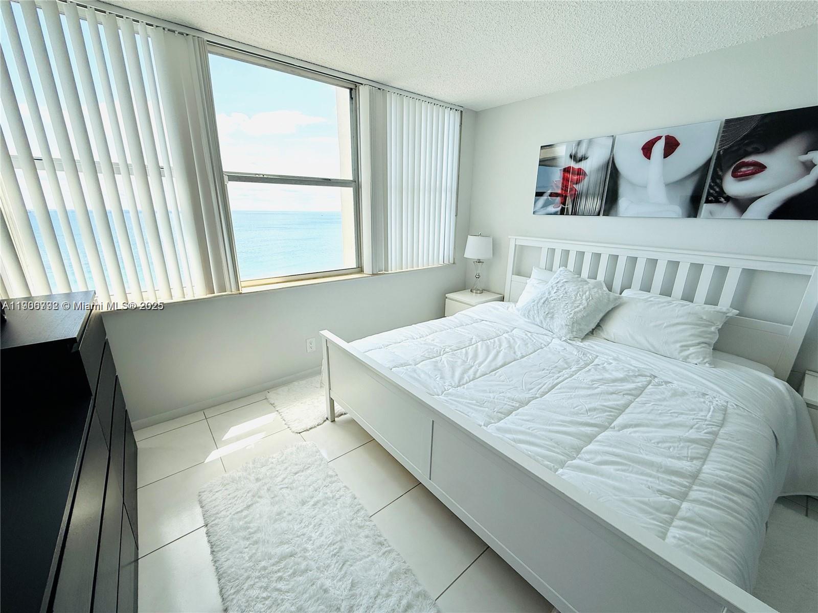 Photo of 2101 Ocean Dr #1902, Hollywood, Florida, 33019 -