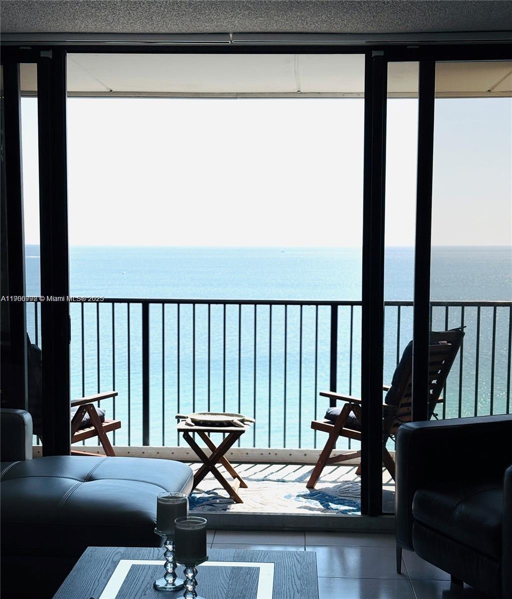 Photo of 2101 Ocean Dr #1902, Hollywood, Florida, 33019 -