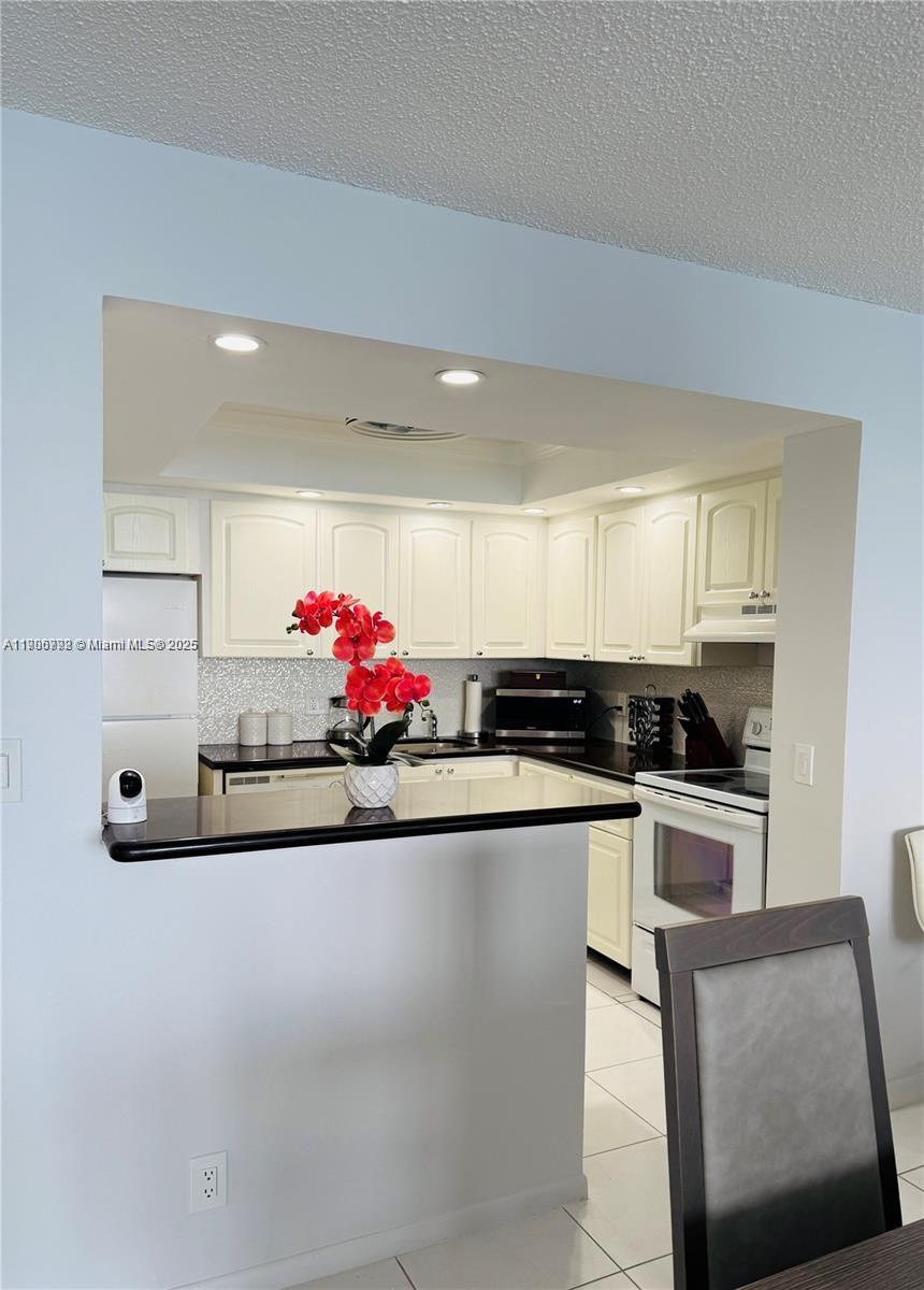 Photo of 2101 Ocean Dr #1902, Hollywood, Florida, 33019 -