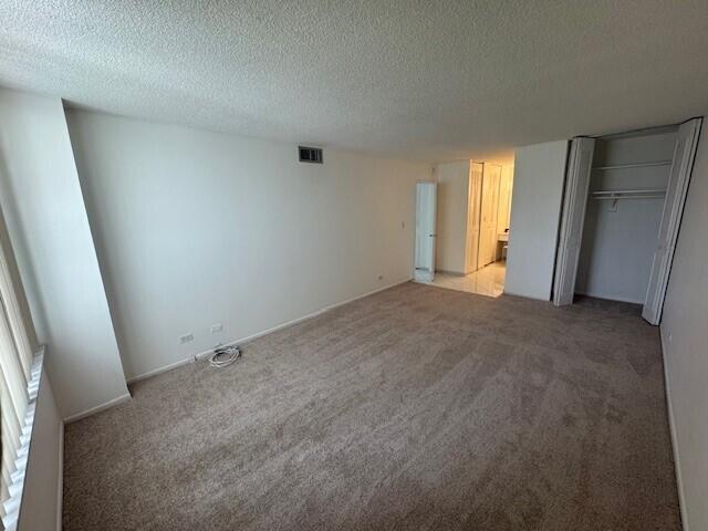 Ver detalles 1416 2 / 2 1276 sq. ft. $ 2026-05-12 0 foto