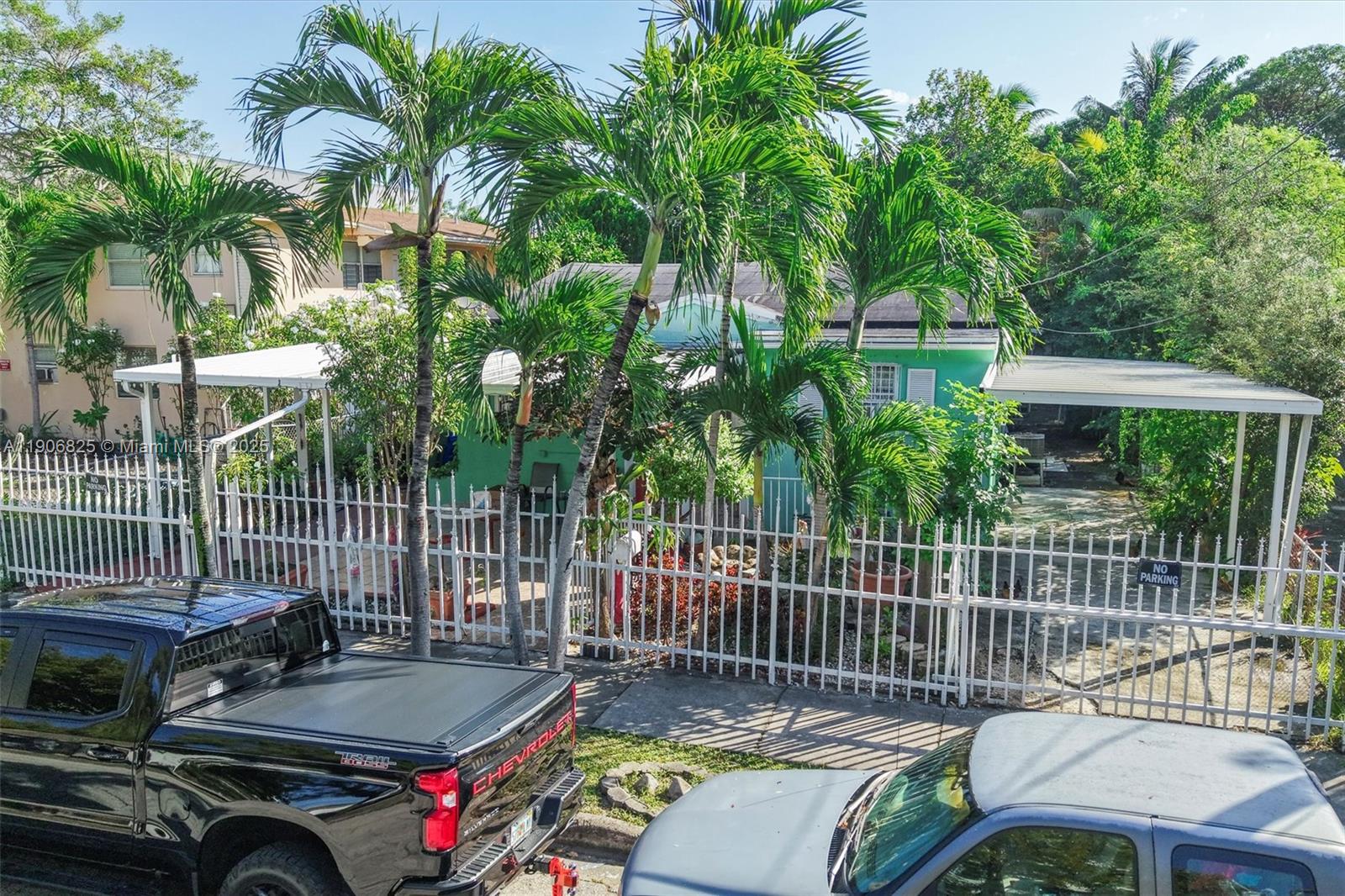   /  1542 sq. ft. $ 2025-11-02 0 Photo