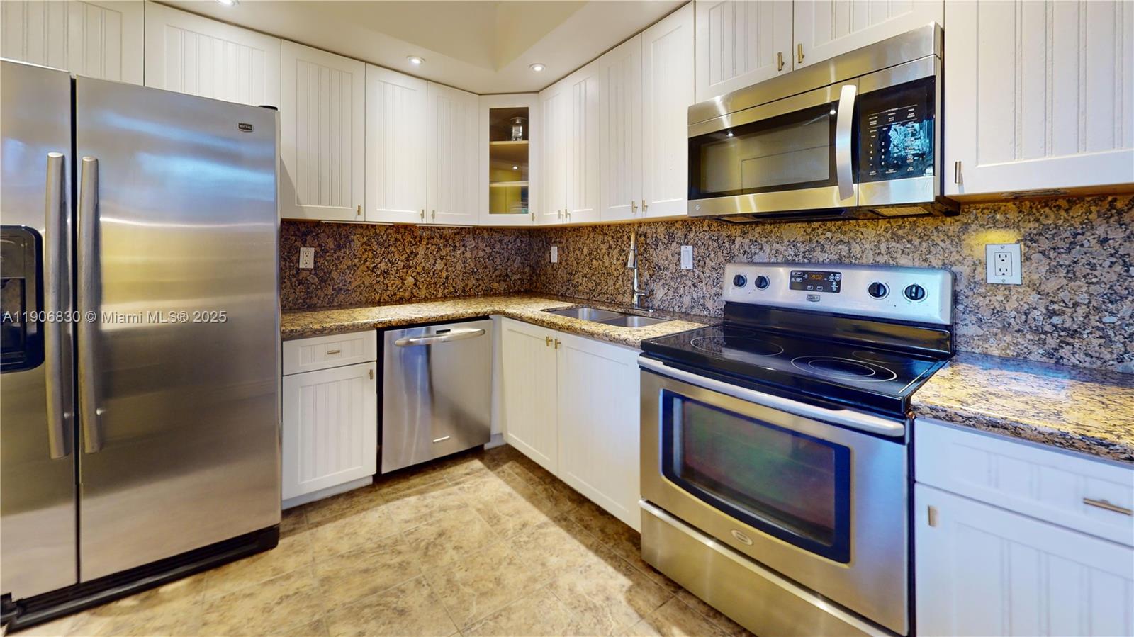 Photo of 500 THREE ISLANDS BLVD  #L 25, Hallandale Beach, Florida, 33009 - 