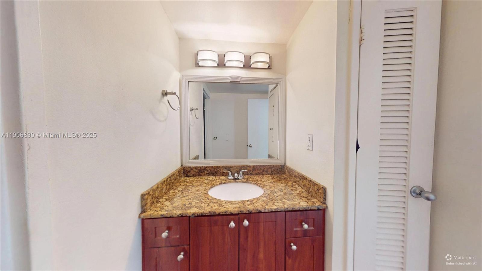 Photo of 500 THREE ISLANDS BLVD  #L 25, Hallandale Beach, Florida, 33009 - 