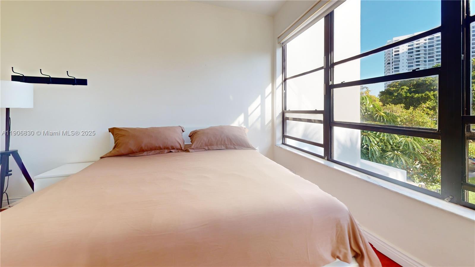 Photo of 500 THREE ISLANDS BLVD  #L 25, Hallandale Beach, Florida, 33009 - 