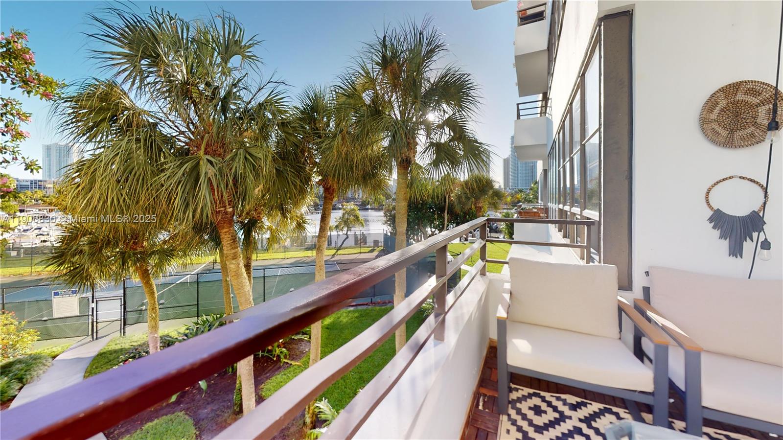 Photo of 500 THREE ISLANDS BLVD  #L 25, Hallandale Beach, Florida, 33009 - 