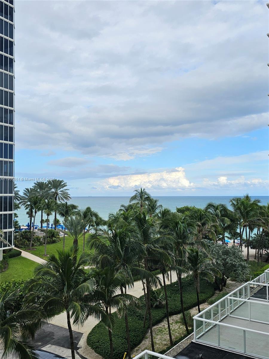 Photo of 19201 Collins Ave  #324, Sunny Isles Beach, Florida, 33160 - 